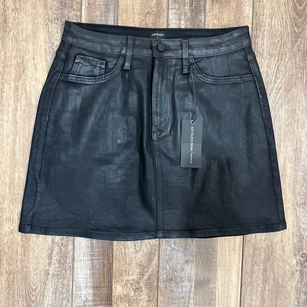 Just Black Denim Women‎ Coated Black Mini Skirt CD211K High Rise Size L NEW